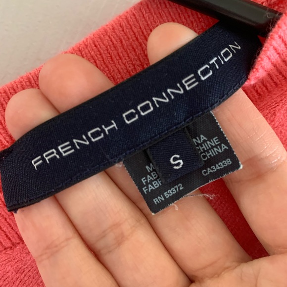 French Connection V-Neck Front & Back Sweater in Hot Pink (Women’s Size Small) - Picture 3 of 4